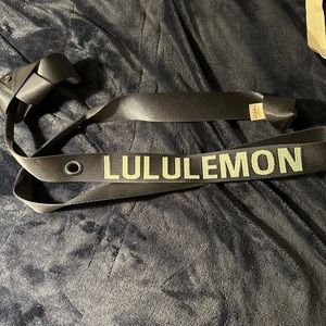 NWOT lululemon yoga strap